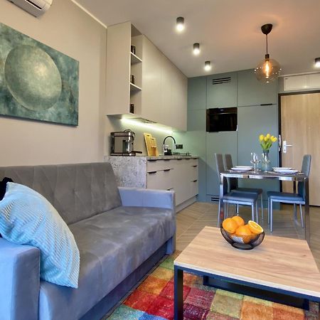 דירות ורוצלב Grey House + Free Parking מראה חיצוני תמונה