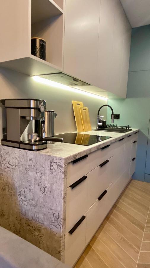 דירות ורוצלב Grey House + Free Parking מראה חיצוני תמונה