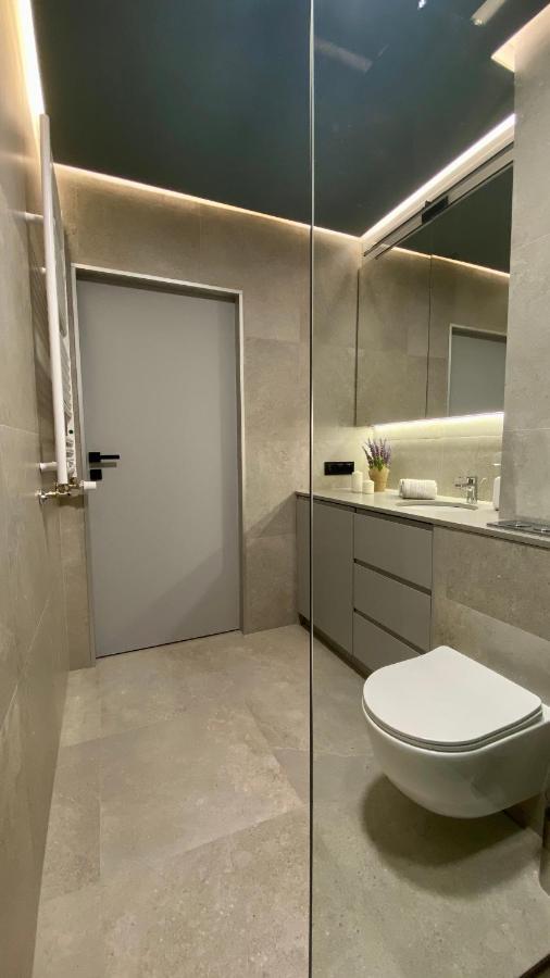 דירות ורוצלב Grey House + Free Parking מראה חיצוני תמונה