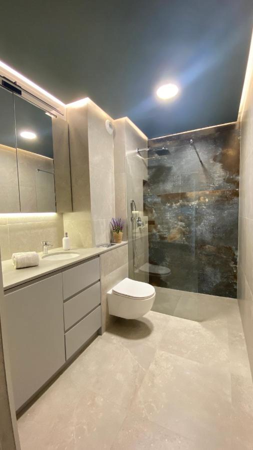 דירות ורוצלב Grey House + Free Parking מראה חיצוני תמונה